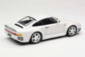Porsche 959 White Metallic Minichamps 1:18 155066206 Metall — bild 2 av 6