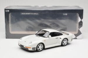 Porsche 959 White Metallic Minichamps 1:18 155066206 Metall — bild 6 av 6