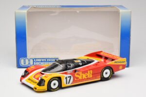 Porsche 962C Group C #17 D. Bell / H-J. Stuck / K. Ludwig 24 Hours of Le Mans 1988 Universal Hobbies 1:18 4704 Metall — bild 8 av 8