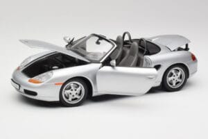 Porsche Boxster 986 Cabriolet Arctic Silver Metallic UT Models 1:18 27852 Metall — bild 2 av 8