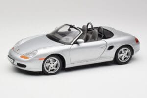 Porsche Boxster 986 Cabriolet Arctic Silver Metallic UT Models 1:18 27852 Metall