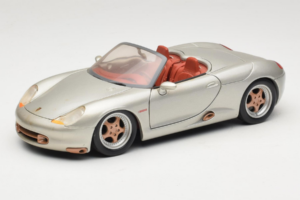 Porsche Boxster 986 Concept Silver Maisto 1:18 50231 Metall