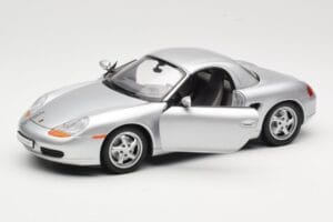 Porsche Boxster 986 Hard Top Silver UT Models 1:18 27854 Metall — bild 2 av 8