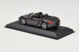 Porsche Boxster 981 S Grey Metallic Minichamps 1:43 PORSCHE005 Metall — bild 3 av 4