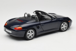 Porsche Boxster 986 S Night Blue UT Models 1:18 WAP021006-R1 Metall — bild 3 av 8