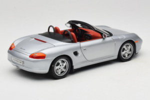 Porsche Boxster S 986 Silver UT Models 1:18 WAP021007 Metall — bild 3 av 8