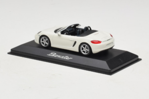 Porsche Boxster 981 Vit Minichamps 1:43 WAP0202000D-R1 Metall — bild 3 av 4