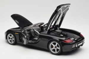 Porsche Carrera GT 980 Svart Maisto 1:18 36622 Metall — bild 5 av 8