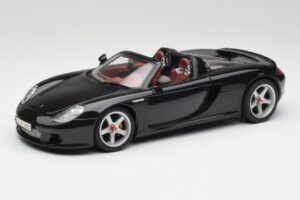Porsche Carrera GT Svart Maisto 1:18 36665 Metall