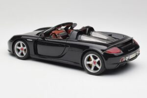 Porsche Carrera GT Svart Maisto 1:18 36665 Metall — bild 7 av 8