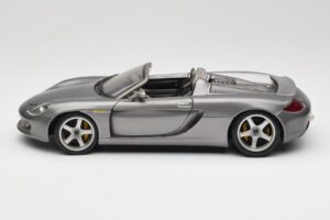 Porsche Carrera GT Grå Metallic Maisto 1:18 36622-R1 Metall — bild 4 av 8
