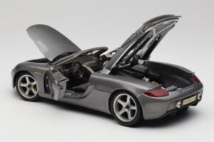 Porsche Carrera GT Grå Metallic Maisto 1:18 36622-R1 Metall — bild 5 av 8