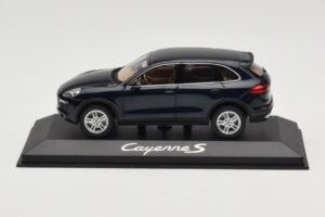 Porsche Cayenne 958 S Blue Metallic Minichamps 1:43 WAP0200060E Metall
