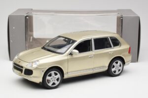 Porsche Cayenne Turbo 955 Beige Maisto 1:18 WAP02100113 Metall — bild 8 av 8