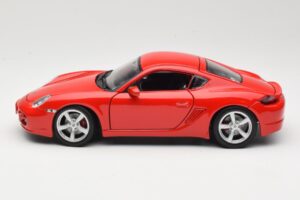 Porsche Cayman S 987.2 Röd Maisto 1:18 31122 Metall — bild 4 av 8