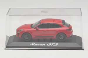 Porsche Macan 95B GTS Röd Minichamps 1:43 WAP0206030G Metall — bild 4 av 5
