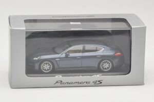 Porsche Panamera 970 4 Blå Metallic Minichamps 1:43 400068220 Metall — bild 4 av 4