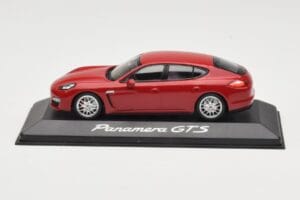 Porsche Panamera 970 GTS Röd Minichamps 1:43 WAP0200230C Metall