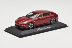 Porsche Panamera 970 Red Metallic Minichamps 1:43 WAP0200119 Metall — bild 2 av 4