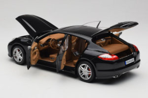 Porsche Panamera 970 Turbo Basalt Black Norev 1:18 WAP02100319 Metall — bild 5 av 8