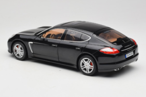 Porsche Panamera 970 Turbo Basalt Black Norev 1:18 WAP02100319 Metall — bild 7 av 8