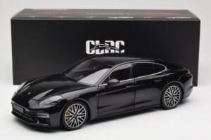 Porsche Panamera 971 Turbo S Svart Metallic Minichamps 1:18 113061076 Metall — bild 8 av 8