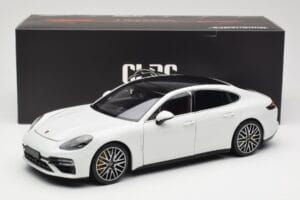 Porsche Panamera 971 Turbo S Vit Metallic Minichamps 1:18 113061074 Metall — bild 8 av 8