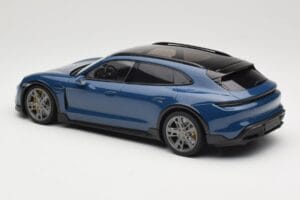 Porsche Taycan J1 Turbo S Cross Turismo Blå Minichamps 1:18 155069301 Metall — bild 5 av 6