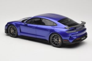Porsche Taycan J1 Turbo GT Purple Sky Metallic GT Spirit 1:18 GT520 Resin — bild 5 av 6