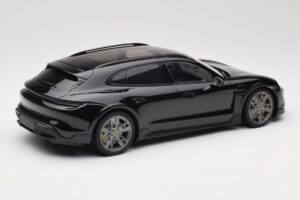Porsche Taycan J1 Turbo S Cross Turismo Svart Minichamps 1:18 155069300 Metall — bild 2 av 6