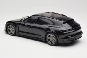 Porsche Taycan J1 Turbo S Cross Turismo Svart Minichamps 1:18 155069300 Metall — bild 5 av 6