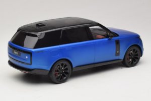 Range Rover P615 SV Velocity Blue GT Spirit 1:18 GT540 Resin — bild 2 av 6