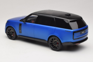 Range Rover P615 SV Velocity Blue GT Spirit 1:18 GT540 Resin — bild 5 av 6