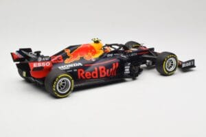 Red Bull Racing RB16 #23 A. Albon 4th Place Styrian GP 2020 Minichamps 1:18 110200223 Metall — bild 2 av 6