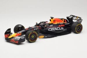 Red Bull Racing RB19 #1 M. Verstappen Winner Monaco GP 2023 Minichamps 1:18 110230701 Metall