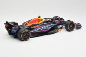 Red Bull Racing RB19 #11 S. Perez 2nd Place Miami GP 2023 Minichamps 1:18 110230511 Metall — bild 2 av 6