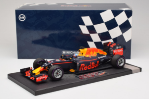 Red Bull RB12 Tag Heuer #3 D. Ricciardo Red Bull Racing 1st Pole Monaco Grand Prix 2016 Minichamps 1:18 117160103 Resin — bild 7 av 7