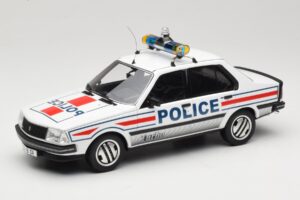 Renault 18 Turbo Police Nationale Vit Otto 1:18 OT1156 Resin