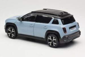 Renault 4 E-Tech Electric Cloud Blue Norev 1:18 185521 Metall — bild 7 av 8