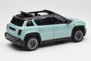 Renault 4 E-Tech Electric Hauts de France Green Norev 1:18 185520 Metall — bild 3 av 8
