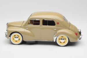 Renault 4CV Berline Gris Ardoise Solido 1:18 8059 Metall — bild 4 av 8