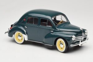 Renault 4CV Grön Solido 1:18 8047 Metall — bild 4 av 6