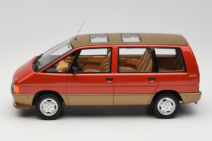 Renault Espace Mk1 2000 TSE Röd Otto 1:18 OT1178 Resin — bild 3 av 6