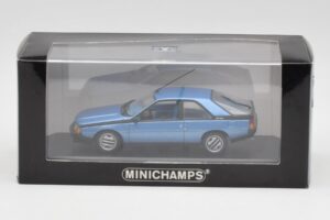 Renault Fuego Blå Metallic Minichamps 1:43 400113520 Metall — bild 4 av 4
