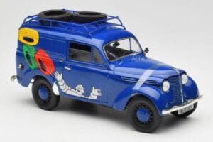 Renault Juvaquatre Michelin Blue Solido 1:18 82008 Metall — bild 5 av 8