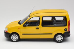 Renault Kangoo 1.4 RT Soleil Gul Otto 1:18 OT474 Resin — bild 3 av 6