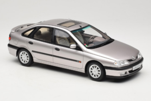 Renault Laguna V6 3.0 Baccara Opal Grey Otto 1:18 OT1185 Resin — bild 4 av 6