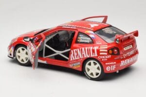 Renault Megane Maxi #8 M. Princen / C. Genten 1997 Solido 1:18 3771 Metall — bild 5 av 8