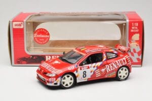 Renault Megane Maxi #8 M. Princen / C. Genten 1997 Solido 1:18 3771 Metall — bild 8 av 8