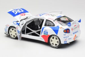 Renault Megane Maxi Rally Sanremo 1997 Anson 1:18 30379 Metall — bild 5 av 8